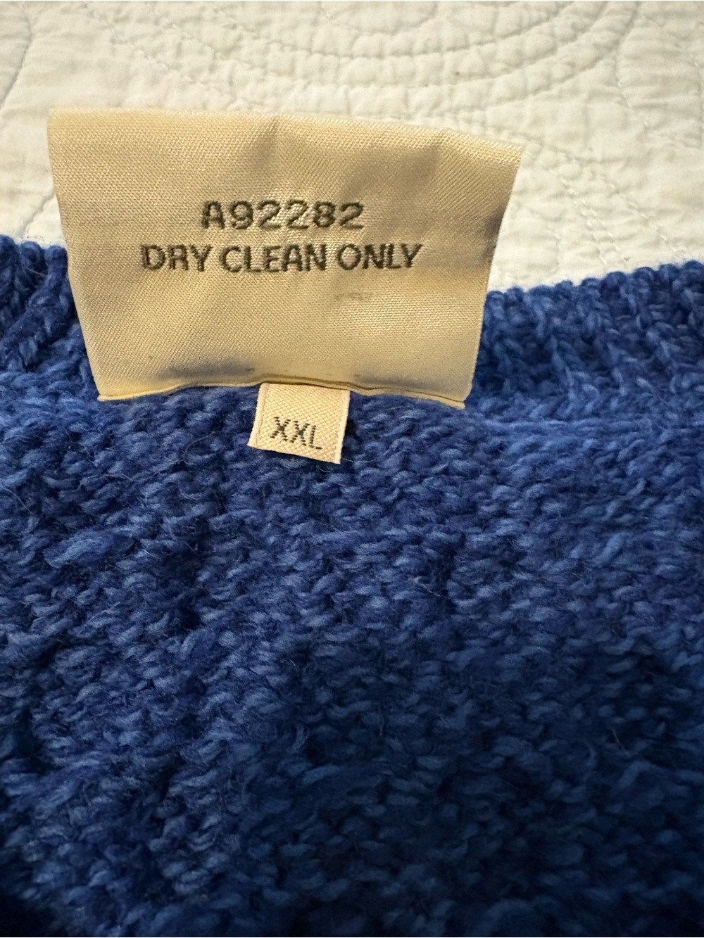 Aran merino wool cardigan. Size XXL - Picture 4 of 7